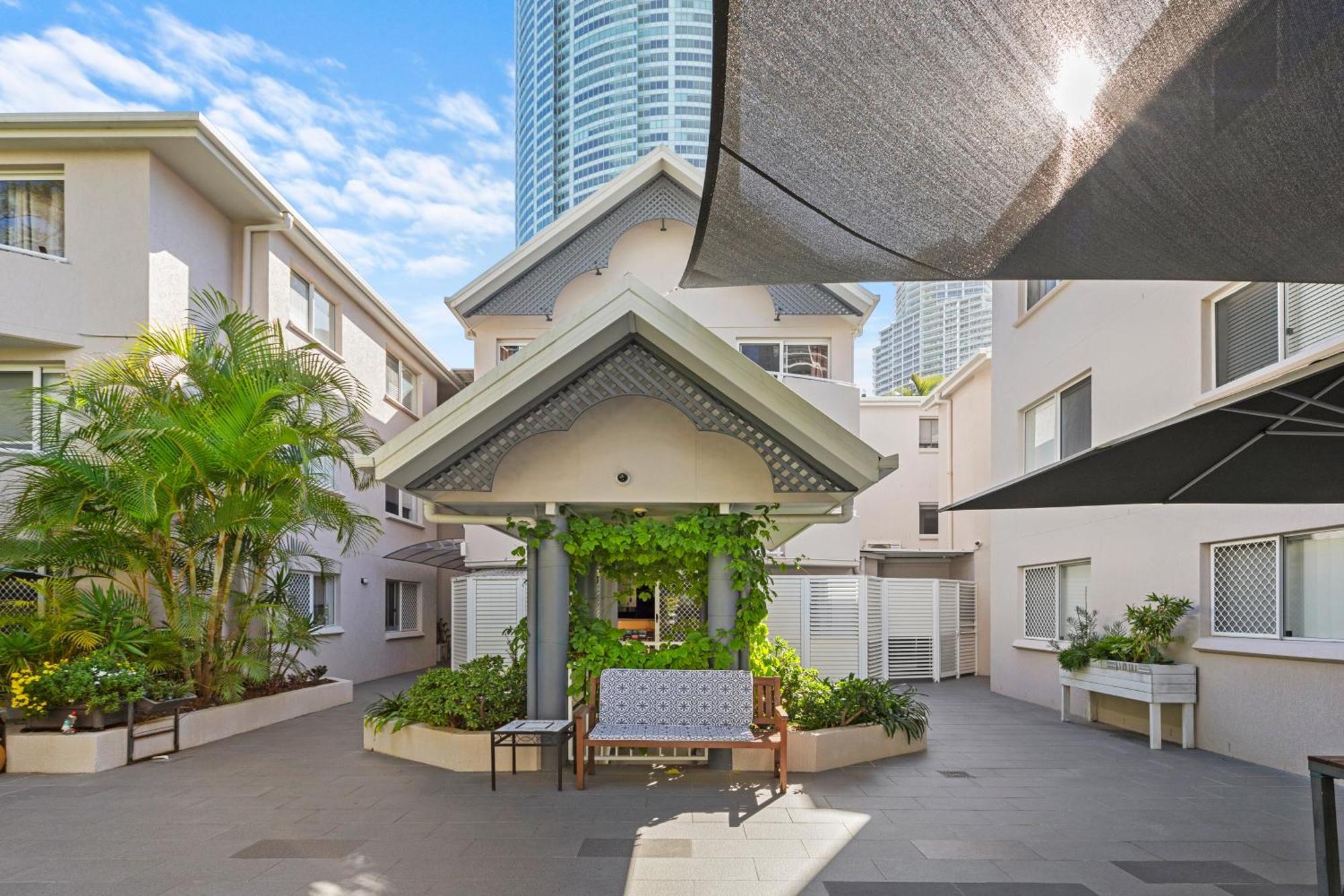 Costa D'Ora Holiday Apartments Gold Coast Extérieur photo