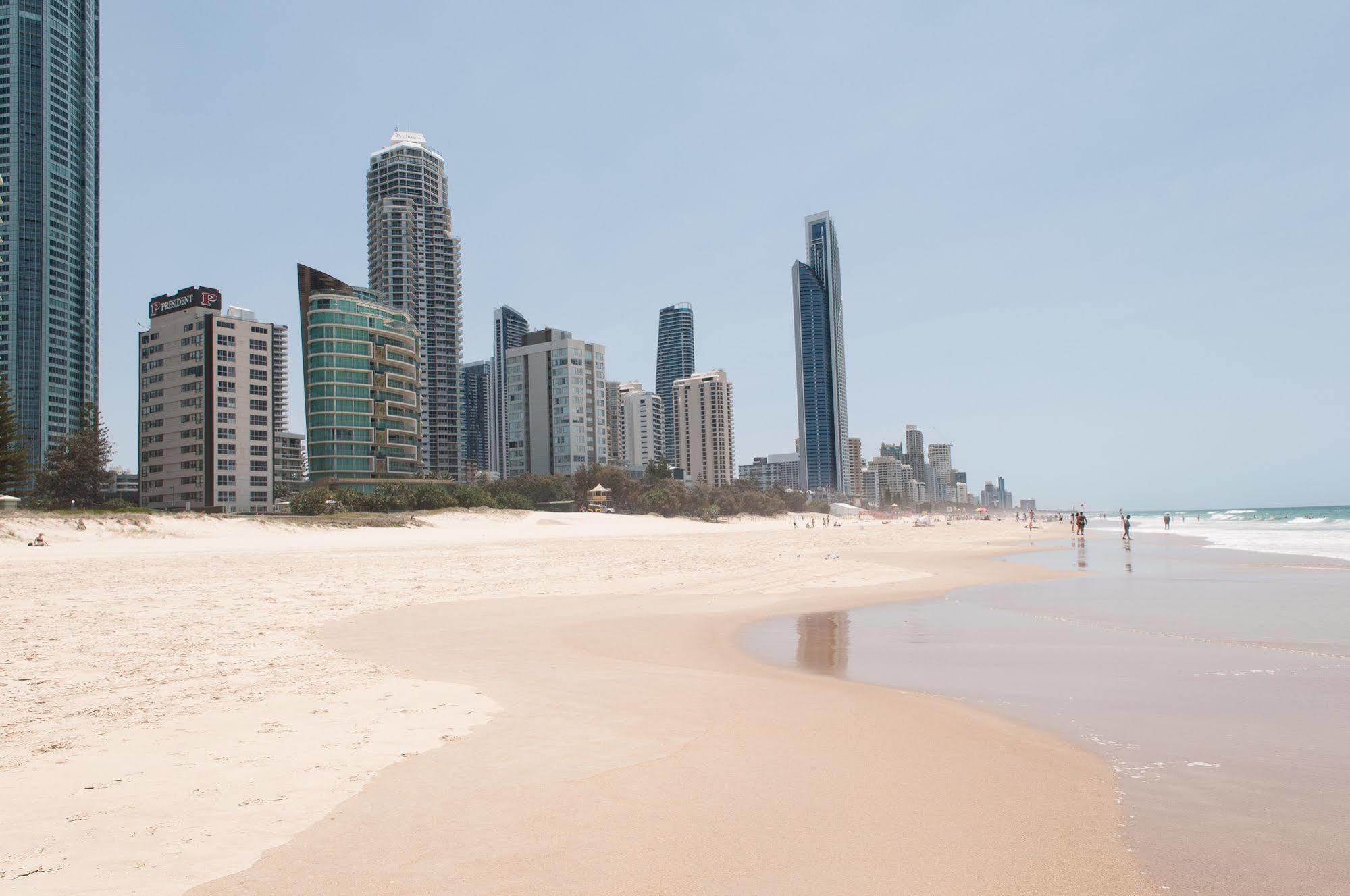 Costa D'Ora Holiday Apartments Gold Coast Extérieur photo